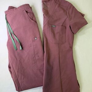 Figs Women's Dusty Rose Scrub Pants and Top
